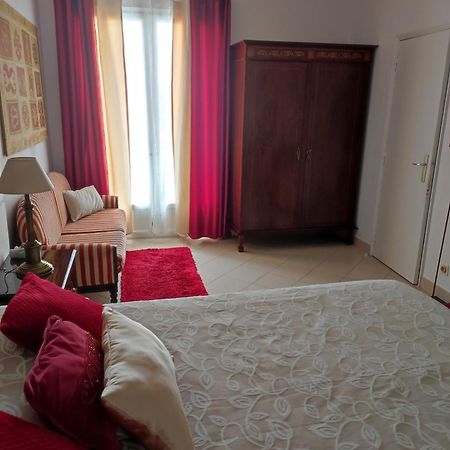 Comfort Beach House Назаре Екстер'єр фото